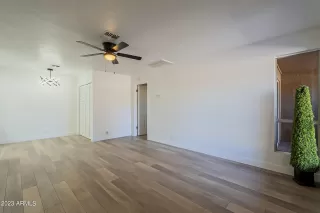 Photo #3: 6537576 Listing