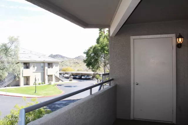 MLS: 6538000 Condo For Sale