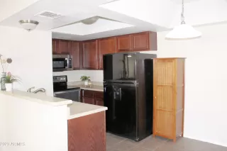 Photo #1: 6538000 Listing 