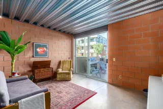 Photo #1: 6538021 Listing