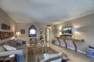 Photo #2: 6538064 Listing