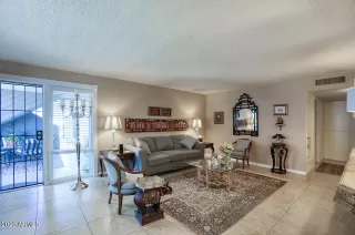 Photo #3: 6538064 Listing