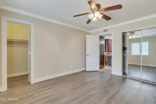 Photo #4: 6538079 Listing