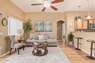 Photo #6: 6538123 Listing 