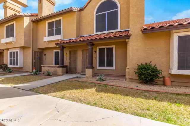 MLS: 6538305 Condo For Sale