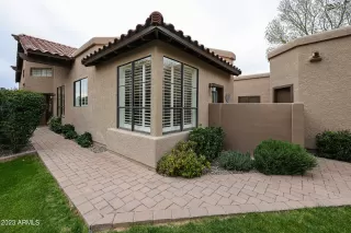 Photo #4: 6538317 Listing 
