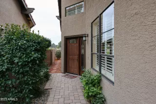 Photo #5: 6538317 Listing 