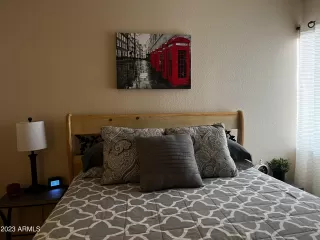 Photo #5: 6538352 Listing