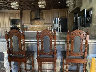 Photo #2: 6538356 Listing 