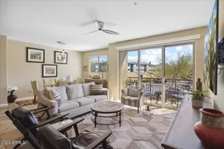 Photo #4: 6538400 Listing