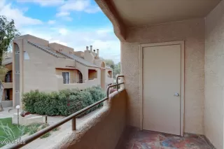 Photo #3: 6538568 Listing