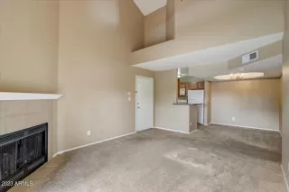 Photo #5: 6538568 Listing