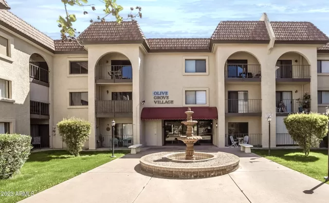 MLS: 6538686 Condo For Sale