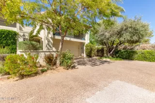 Photo #3: 6538797 Listing