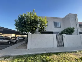 Photo #1: 6538809 Listing 