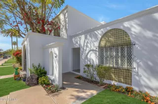 Photo #2: 6538991 Listing