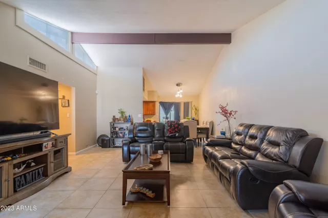 MLS: 6539086 Condo For Sale