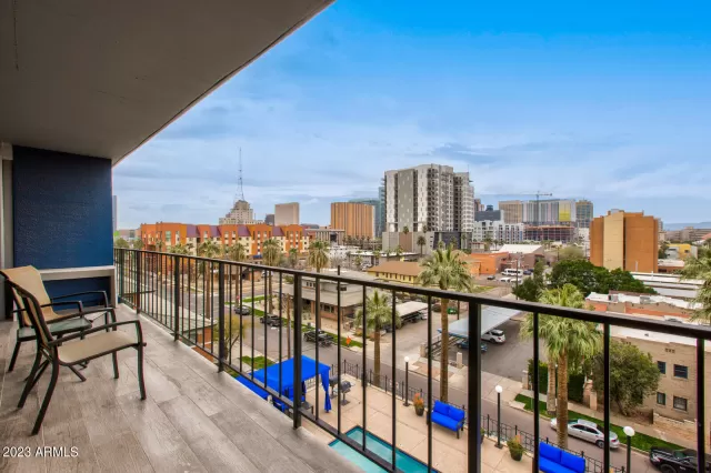 MLS: 6539238 Condo For Sale