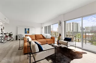 Photo #1: 6539238 Listing