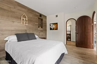 Photo #4: 6539238 Listing