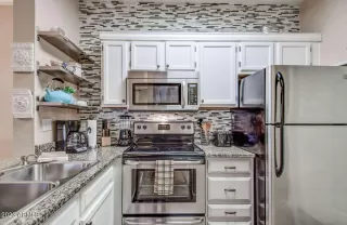 Photo #1: 6539239 Listing 