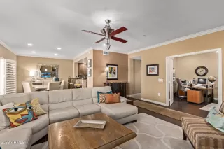 Photo #4: 6539319 Listing