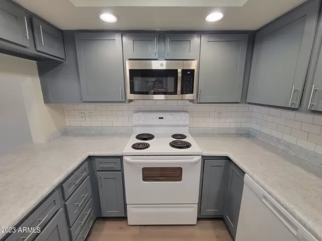 MLS: 6539335 Condo For Sale