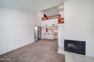 Photo #3: 6539486 Listing