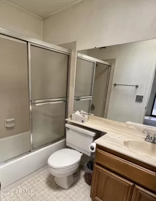 Photo #5: 6539530 Listing