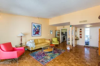 Photo #4: 6540103 Listing 