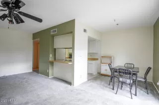 Photo #2: 6540160 Listing 