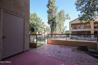 Photo #6: 6540234 Listing