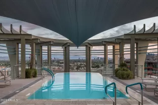 Photo #5: 6540349 Listing