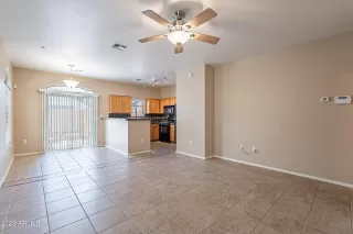 Photo #4: 6540412 Listing