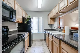 Photo #2: 6540476 Listing