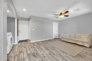 Photo #4: 6540522 Listing