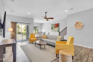 Photo #6: 6540522 Listing