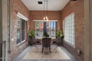 Photo #2: 6540539 Listing 