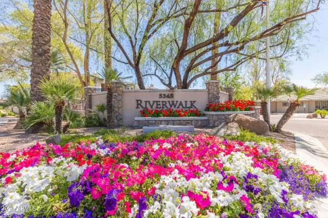 MLS: 6540904 Condo For Sale