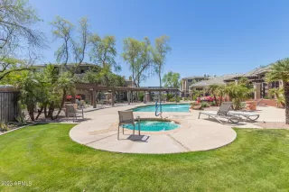 Photo #3: 6540904 Listing