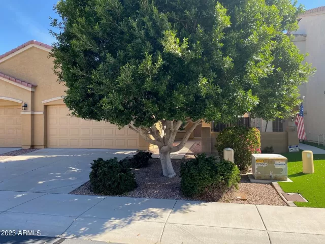 MLS: 6541001 Condo For Sale