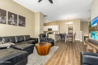 Photo #6: 6541127 Listing 