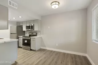 Photo #1: 6541206 Listing 