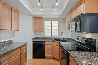 Photo #1: 6541216 Listing