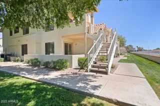 Photo #3: 6541216 Listing