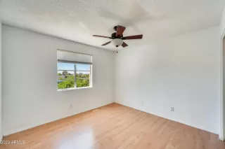 Photo #4: 6541606 Listing