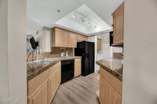 Photo #4: 6541712 Listing 