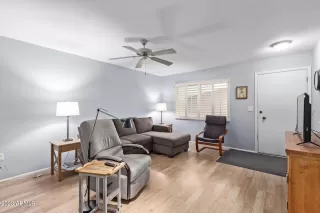 Photo #4: 6541759 Listing 