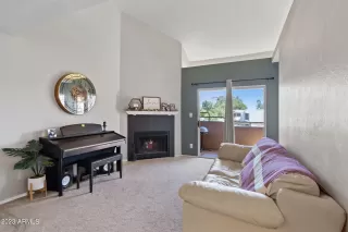 Photo #2: 6541873 Listing 