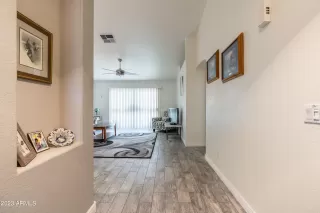 Photo #4: 6542037 Listing